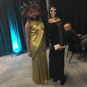 BEAUTIFUL St. John Couture dress